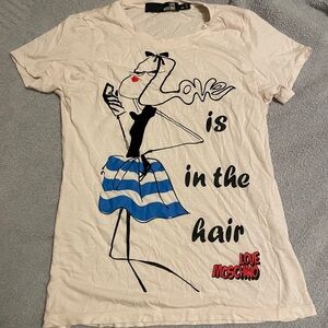 Chic Love Moschino Women's Top Size 6 “love Is In The Hair”